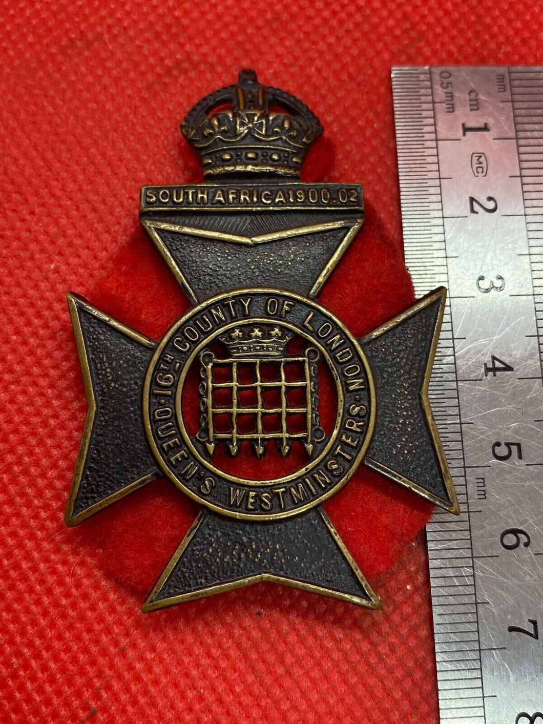 WW1 British Army 16th County of London Queen's Westminster Regiment Cap Badge