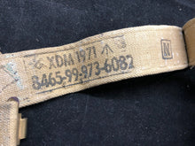 Lade das Bild in den Galerie-Viewer, Original British Army 37 Pattern Khaki Webbing Belt - 40&quot; Waist
