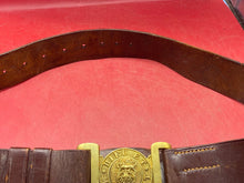 Load image into Gallery viewer, Original WW1 / WW2 British Army Officer&#39;s Parade Belt with Gilt Buckle - 38&quot;
