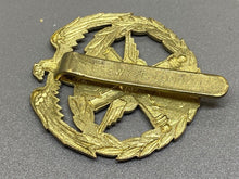 Load image into Gallery viewer, Original Kuwait Army Cap Badge
