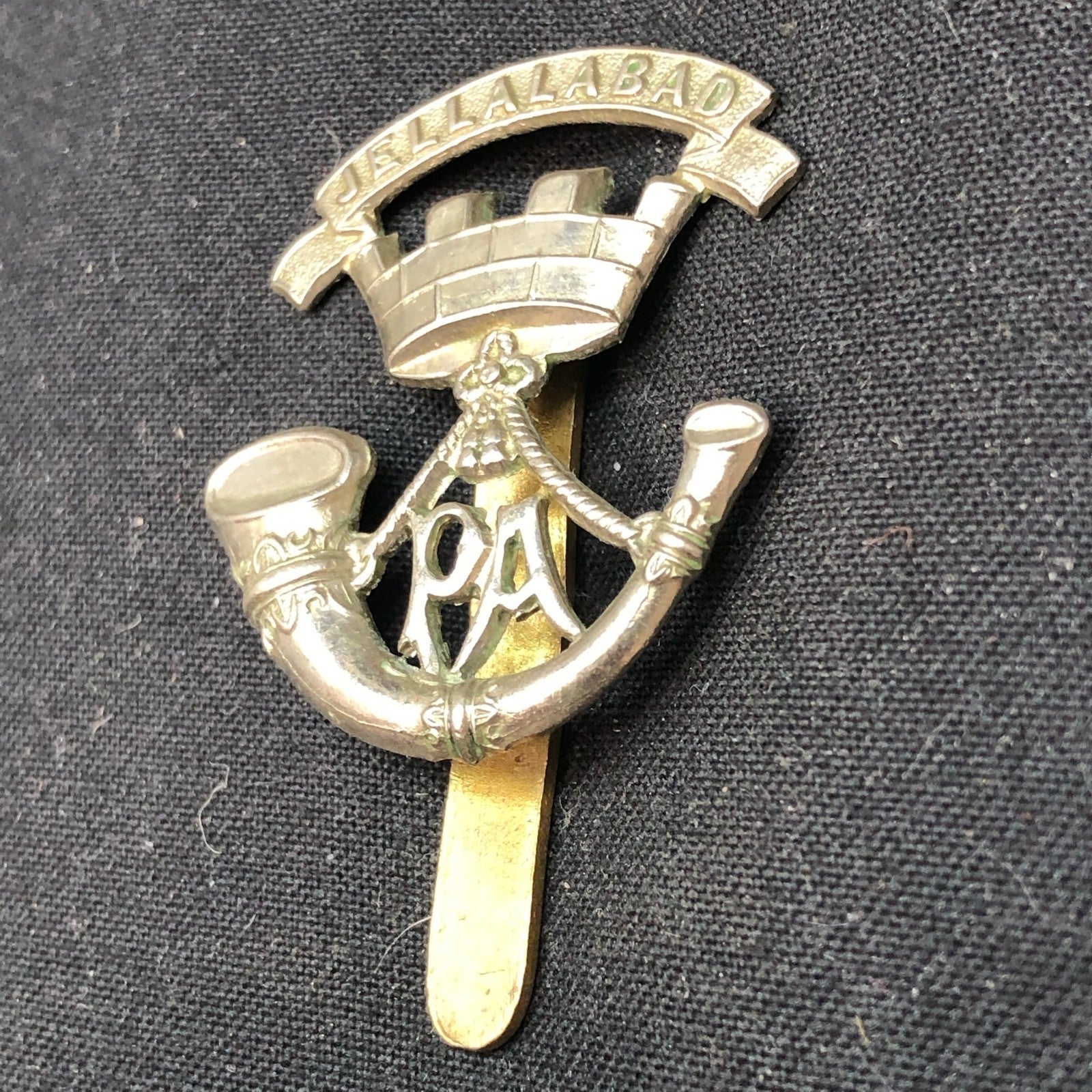 Original WW2 British Army Cap Badge - Somerset Light Infantry - The Militaria Shop