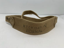 Load image into Gallery viewer, Original WW2 British Army 37 Pattern Shoulder Strap - M.E.Co - 1943 Normal
