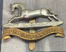 Charger l&#39;image dans la galerie, Original WW2 British Army Cap Badge - 3rd The King&#39;s Own Hussars
