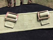 Charger l&#39;image dans la galerie, Original British Army WW2 37 Pattern Combat Belt - 42&quot; Waist
