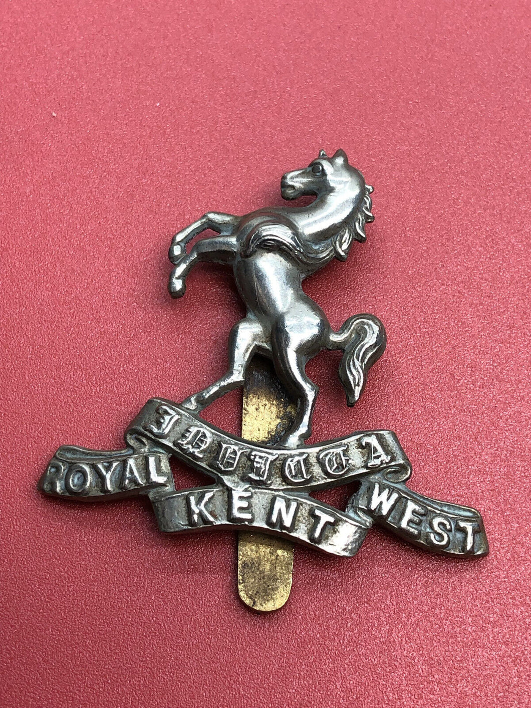 Original WW2 British Army The Royal West Kent Regiment Cap Badge