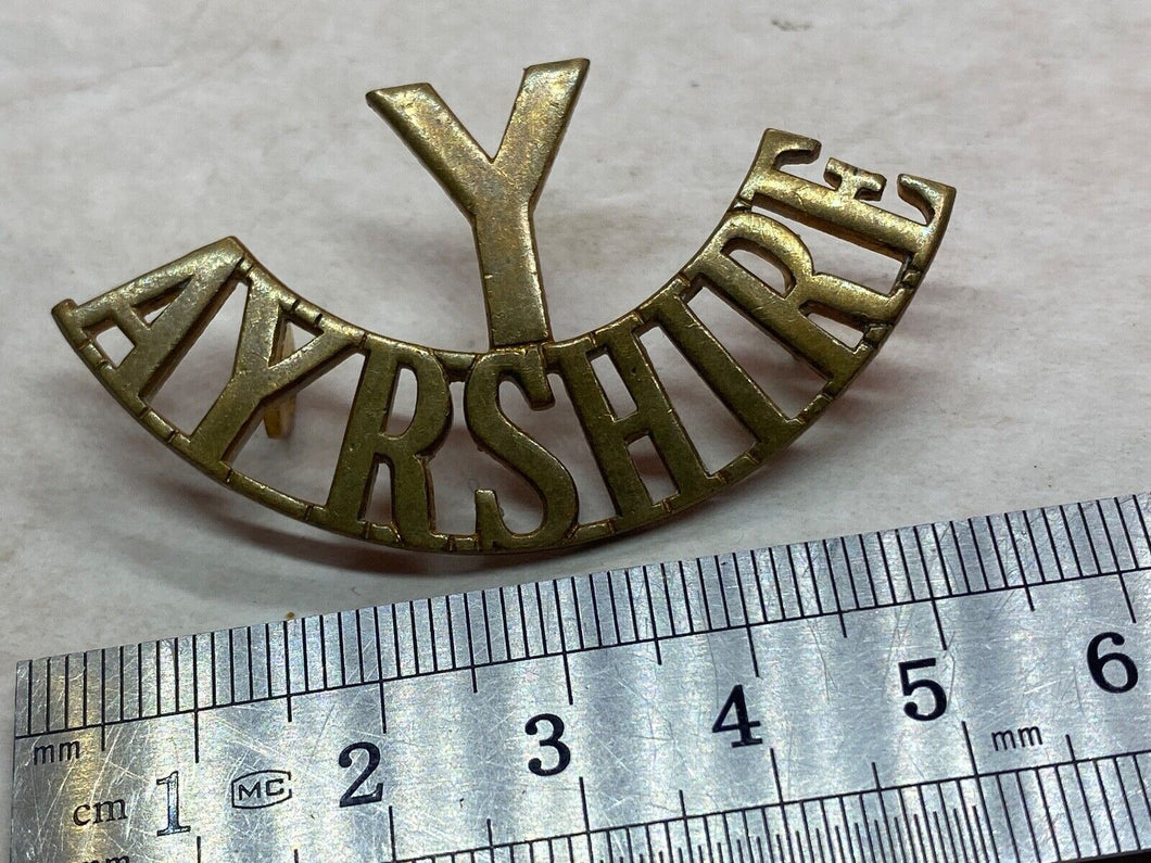 Original WW1 British Army Ayrshire Yeomanry Brass Shoulder Title