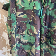 Charger l&#39;image dans la galerie, Genuine British Army Smock Combat Jungle DPM Camouflage - Size 170/104
