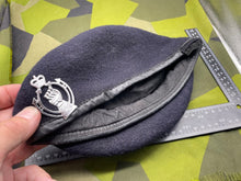 Load image into Gallery viewer, Original British Army - Royal Armoured Corps Beret with Badge - Size 59cm - The Militaria Shop
