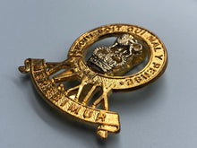 Charger l&#39;image dans la galerie, Genuine British Army 15th/19th The Kings Royal Hussars Cap Badge
