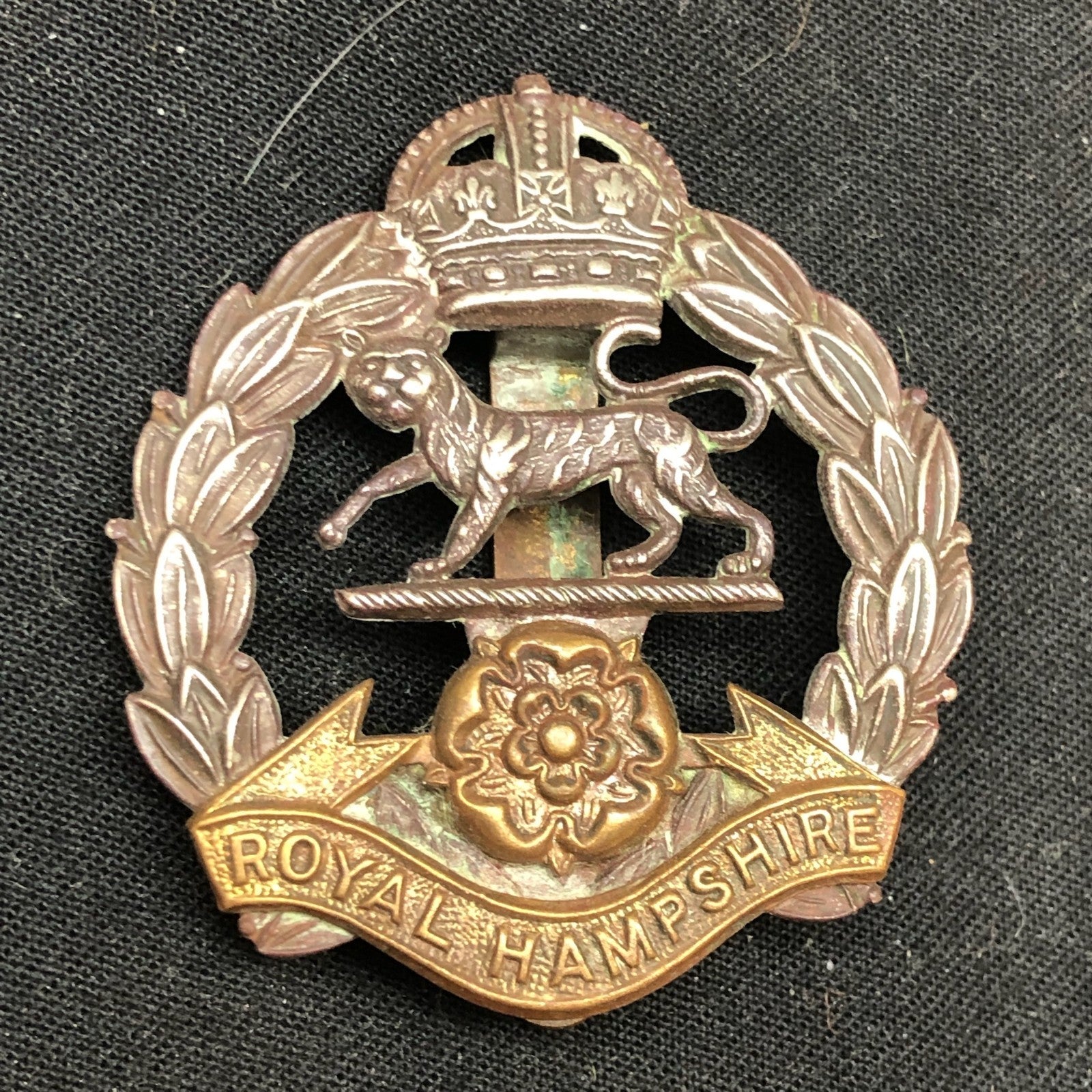 Original WW2 British Army Cap Badge - Royal Hampshire Regiment - The Militaria Shop