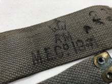 Charger l&#39;image dans la galerie, Original WW2 British Army / RAF 37 Pattern L Strap Set
