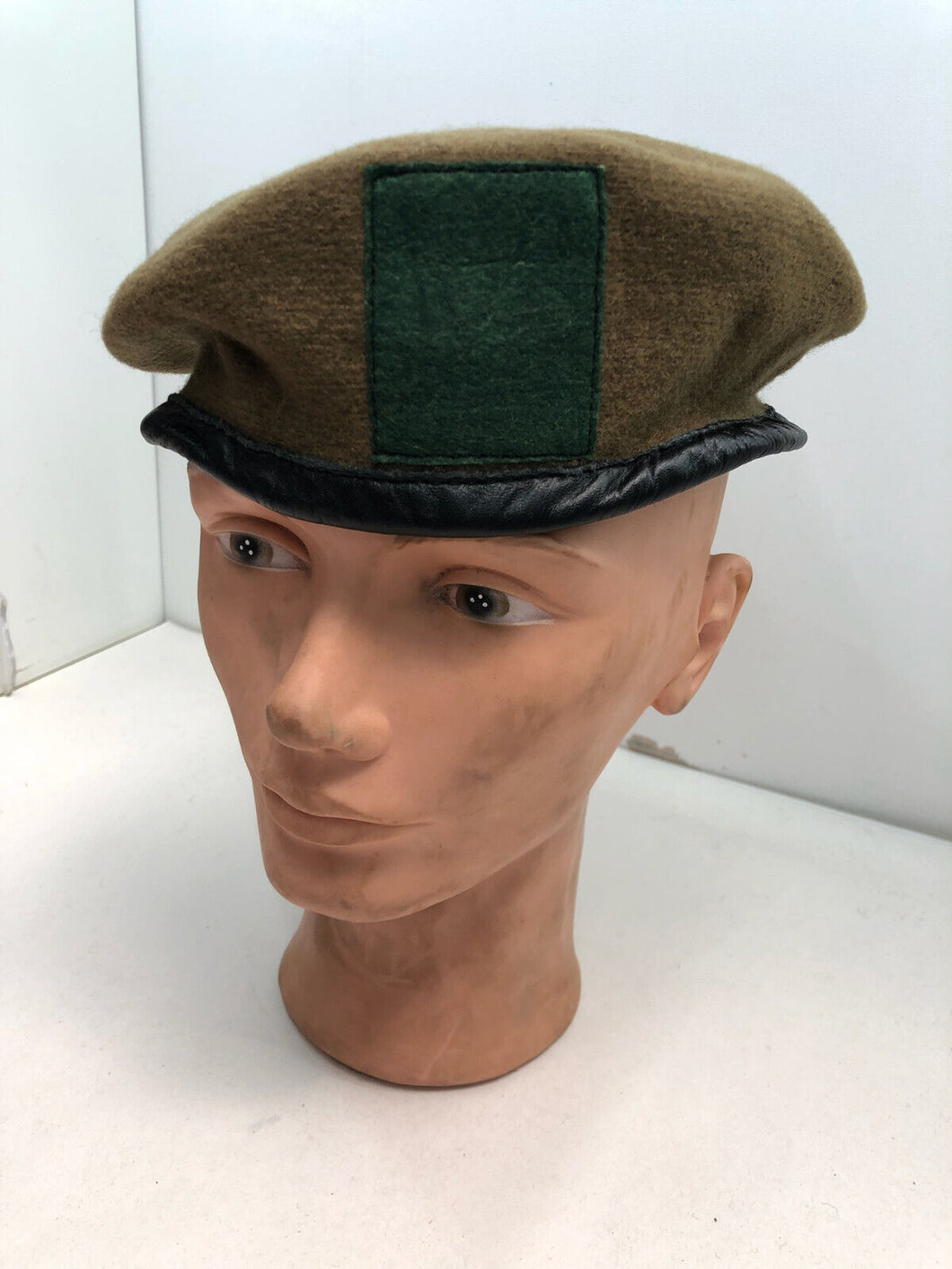 Genuine British Army Khaki Guards Regimental Beret Hat - Size 62cm