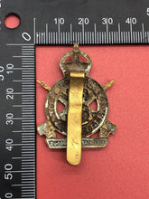 Load image into Gallery viewer, Original WW1 British Army Cap Badge - 3rd County of London Yeomanry
