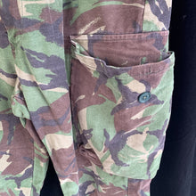 Charger l&#39;image dans la galerie, Genuine British Army DPM Combat Trousers - Size 82/80/96
