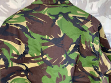 Load image into Gallery viewer, Genuine British Army DPM Lightweight Combat Jacket - Size 160/104
