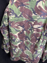 Load image into Gallery viewer, Surplus British Army Woodland DPM Smock Combat Jacket -Size 180/96 - The Militaria Shop
