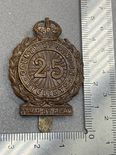 Load image into Gallery viewer, Original British Army WW1 Country of London 25th Cyclist Corps Cap Badge
