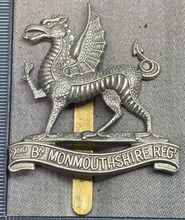 Load image into Gallery viewer, Original WW1 British Army 2nd Battalion Monmouthshire Regiment Cap Badge
