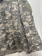 Surplus US Army ACU Combat Uniform Jacket -Size Medium-Regular - The Militaria Shop