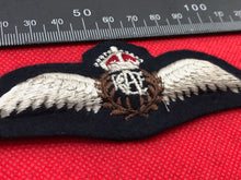 Load image into Gallery viewer, Canadian Air Force Royal Canadian Air Force RCAF WW2 Pilots Wings Kings Crown
