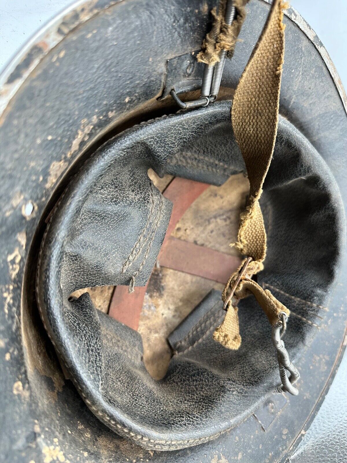 Original WW2 British Style South African Mk2 Army Combat Helmet & Liner - The Militaria Shop