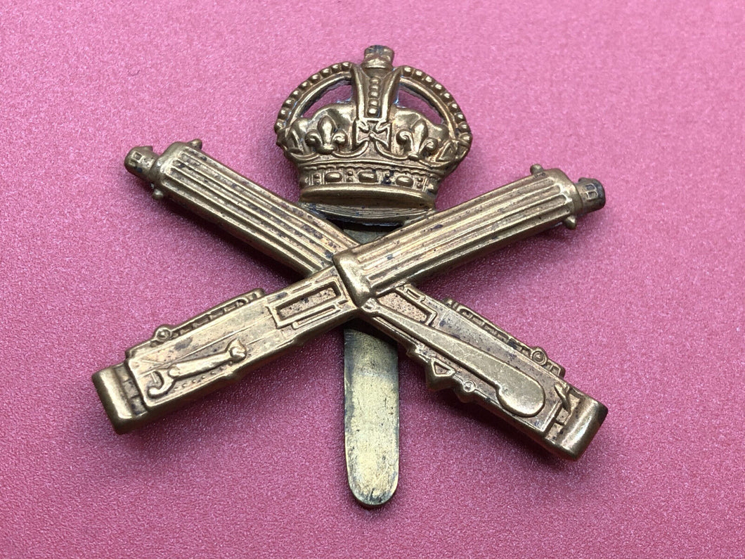 Original WW1 British Army Machine Gun Corps MGC Cap Badge