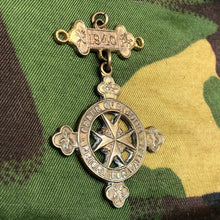 Lade das Bild in den Galerie-Viewer, Original WW2 1940 Order of St. John Priory for Wales - The Militaria Shop
