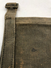 Charger l&#39;image dans la galerie, WW2 British Army 37 Pattern Webbing Water Bottle Carrier Harness - 1943 Dated
