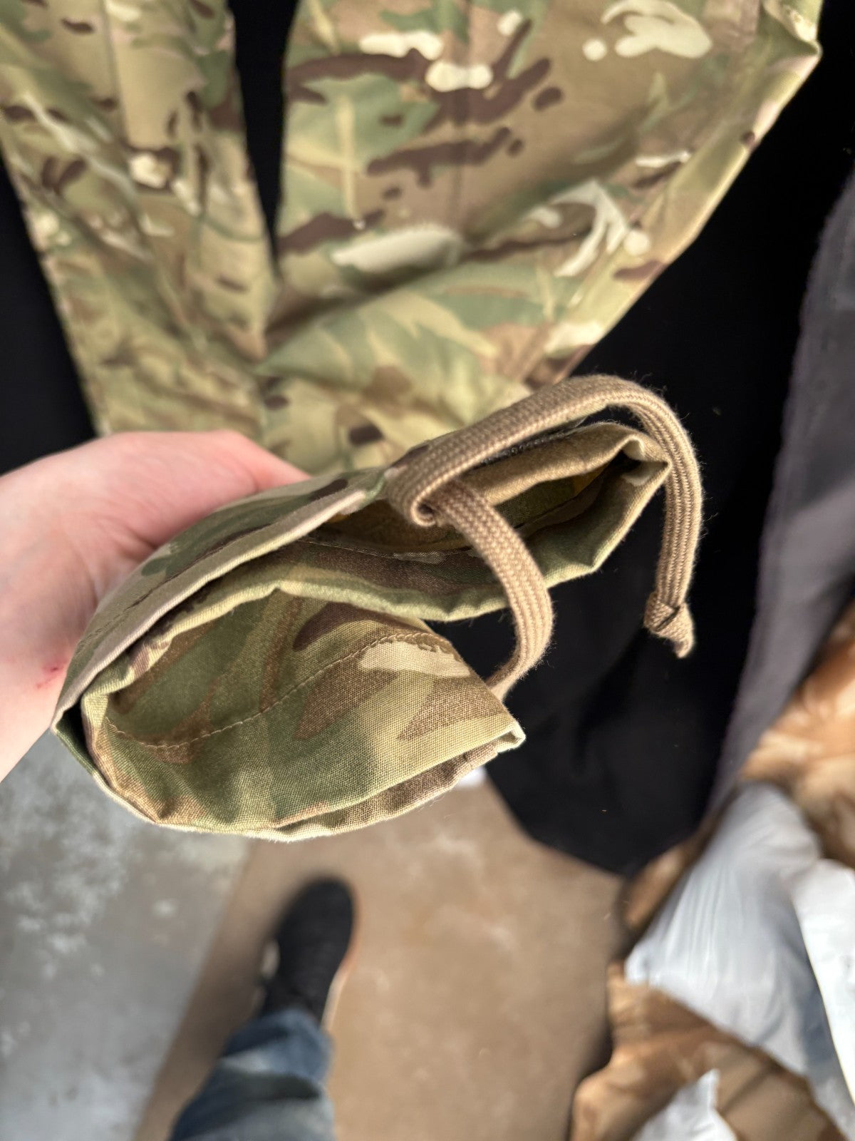 Genuine British Army MTP Combat Windproof Trousers - Size 82/80/96 - The Militaria Shop
