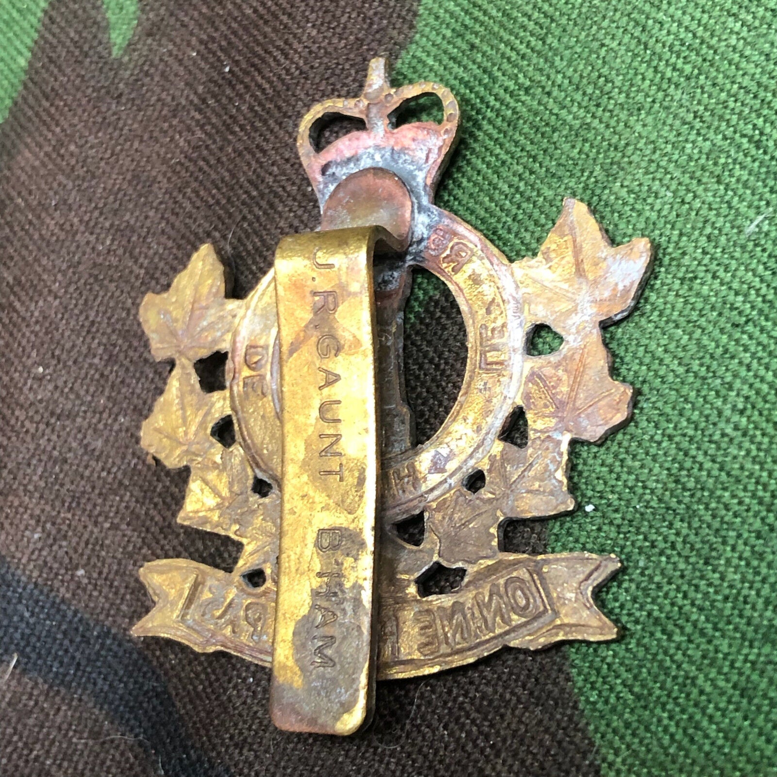 Original Canadian Army Le Régiment de Hull Beret / Cap Badge - The Militaria Shop