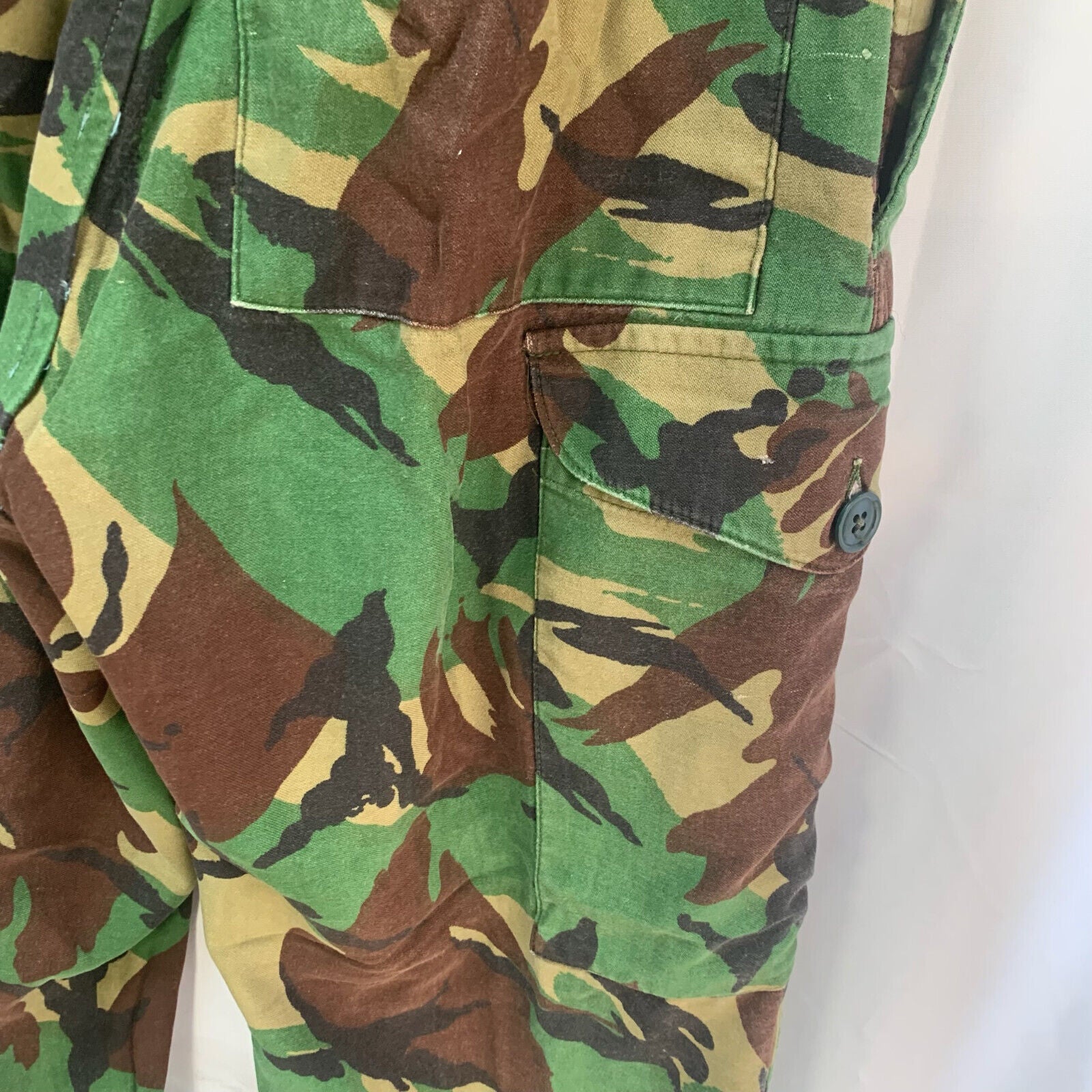 Genuine British Army 68 Pattern DPM Jungle Camouflaged Trousers - Size 28" Waist - The Militaria Shop