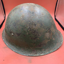 Charger l&#39;image dans la galerie, Original British / Canadian Army WW2 Soldiers Military Combat Mk3 Turtle Helmet
