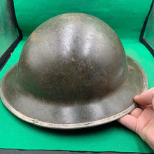 Lade das Bild in den Galerie-Viewer, Original WW2 British Army Mk2 Brodie Combat Helmet
