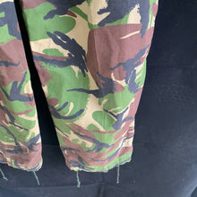 Lade das Bild in den Galerie-Viewer, Originale leichte DPM-Kampfhose im Camouflage-Stil der britischen Armee, Größe 80/80/96 
