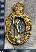 Load image into Gallery viewer, Original WW2 British Army Royal Corps of Signals Cap Badge
