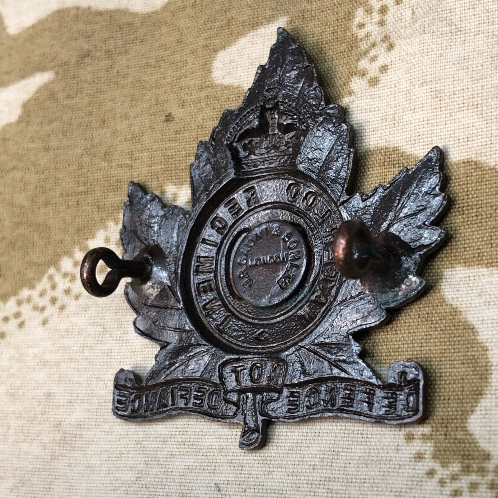 Original Canadian Army WW1 29th Waterloo Regiment Bronze Cap Badge - The Militaria Shop