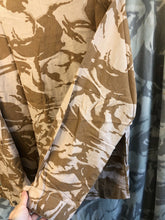 Load image into Gallery viewer, Genuine British Army Desert DPM Camouflafed Tropical Jacket - Size 42&quot; Chest
