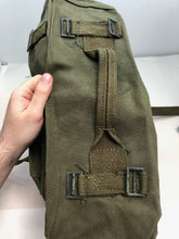 Charger l&#39;image dans la galerie, Original WW2 Korea Vietnam US Army M-1945 Field Pack Cargo OG Green - NEW STOCK
