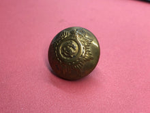 Load image into Gallery viewer, Original WW1 British Army Service Corps Uniform Button 16mm
