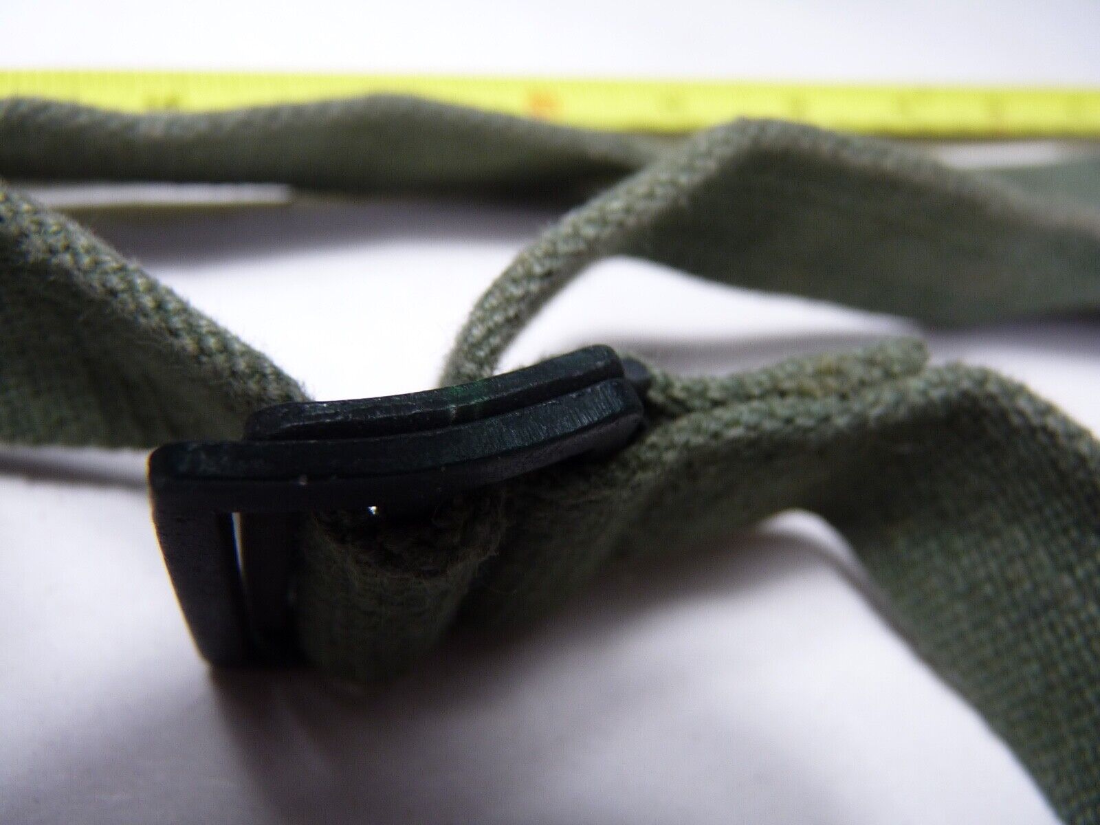 Original WW2 British Army 44 Pattern Shoulder / Extended Equipment Strap - 1945 - The Militaria Shop