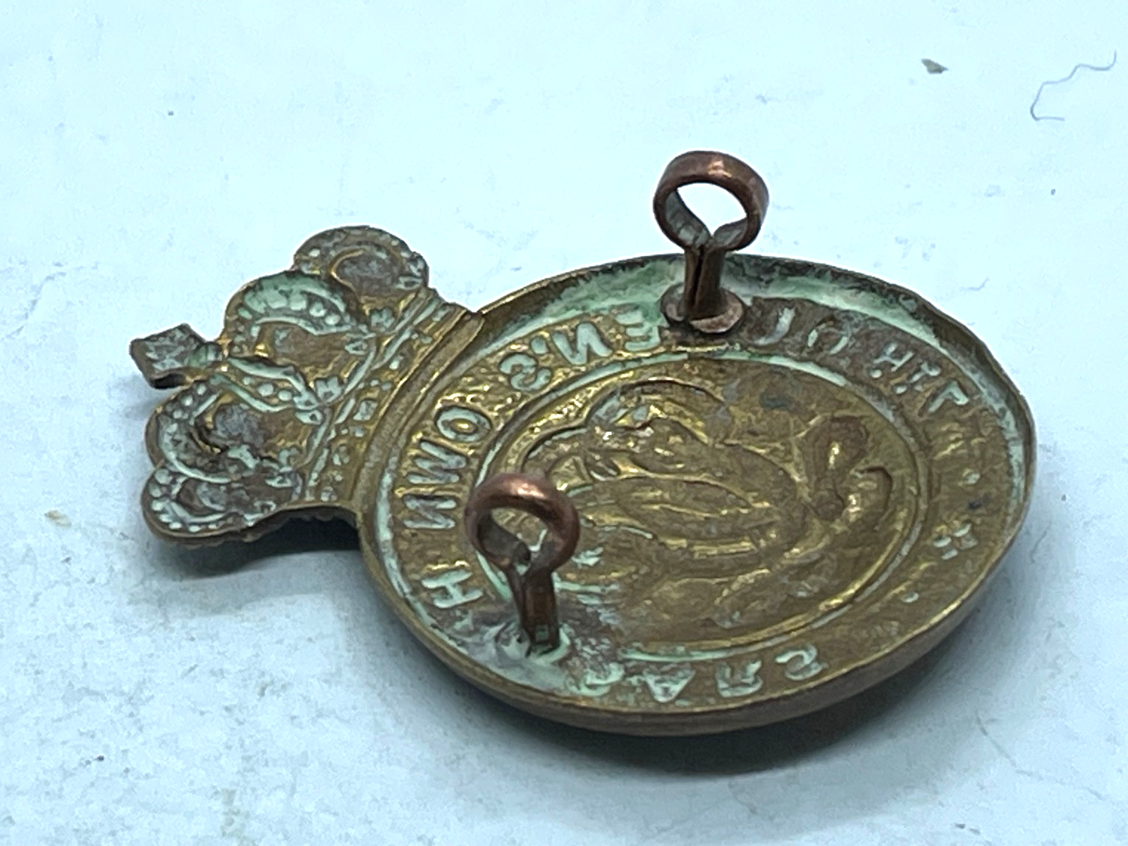 Original Victorian Crown British Army 7th Queen's Own Hussars Cap Badge - The Militaria Shop