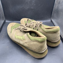 Load image into Gallery viewer, Genuine British Army Green PT Running Shoes Gym Trainers - Size UK 8 - EU 42 - The Militaria Shop
