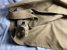 Charger l&#39;image dans la galerie, Original WW2 British Army Despatch Rider&#39;s Waterproof Trousers Superb Condition
