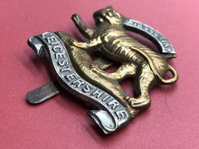 Load image into Gallery viewer, Original WW1 British Army Leicestershire Regiment Cap Badge
