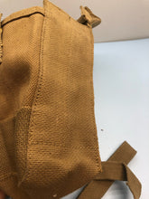 Lade das Bild in den Galerie-Viewer, Original WW2 British Army 37 Pattern Bren / Utility Pouch - Auxilliary Pouch
