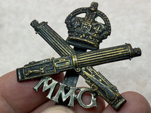 Load image into Gallery viewer, Original WW1 British Army MMG Motor Machine Gun Corps Cap Badge
