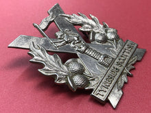 Charger l&#39;image dans la galerie, Genuine British Army Tyneside Scottish Regiment Cap Badge
