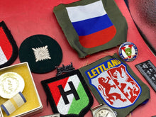 Load image into Gallery viewer, Mixed Group of Militaria - Badges, Epaulettes etc
