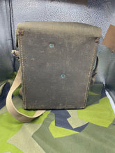 Lade das Bild in den Galerie-Viewer, Image #4
