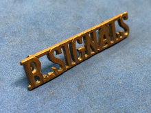 Load image into Gallery viewer, Original WW2 Brass British Army Shoulder Title Royal Signals
